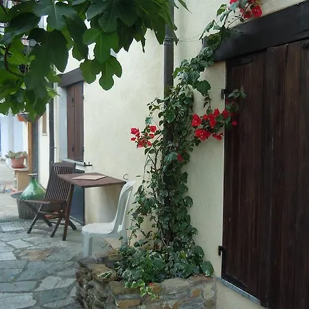 Casa Romantica In Liguria アパート